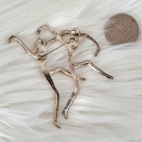 Vintage Silvertone Dancing Ballet Large Figure Brooch Pin Costume Jewelry - Picture 6 of 9